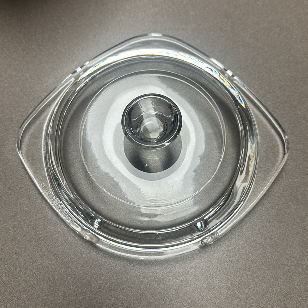 Pyrex Blue Coneflower sauce maker dish with lid and handle 1 quart. Never used. - Picture 10 of 15